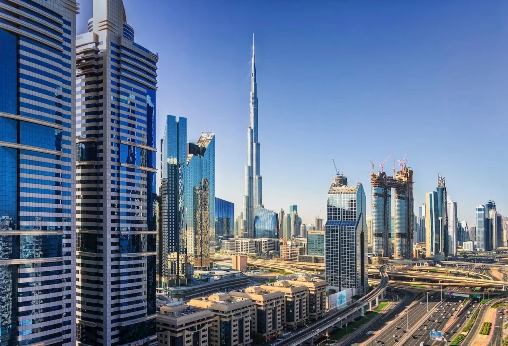 Navigating Dubai's Short-Term Rental Market  Investors Guide